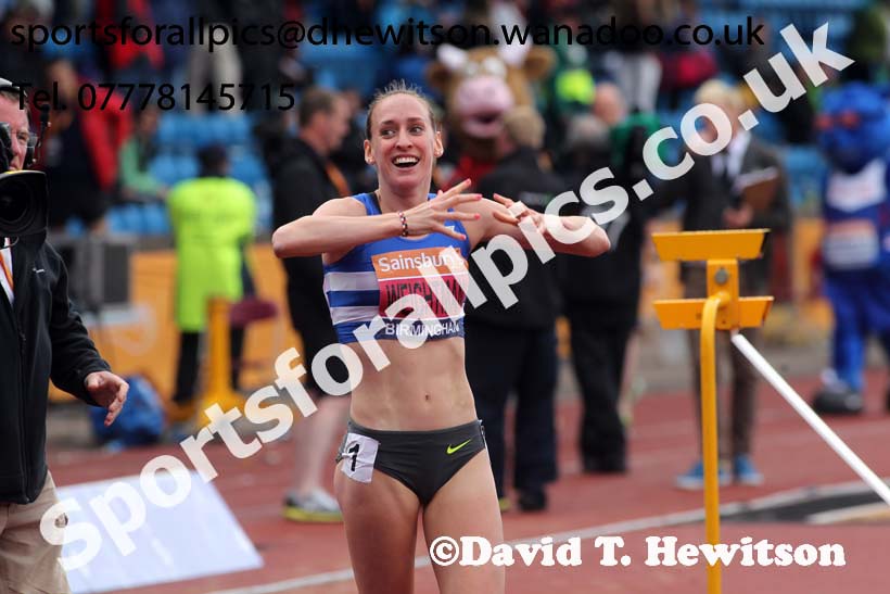 Laura Weightman (Morpeth) after winning the 1500 metres, 2014 Sainsbury's British Championships. Photo: David T. Hewitson/Sports for All Pics